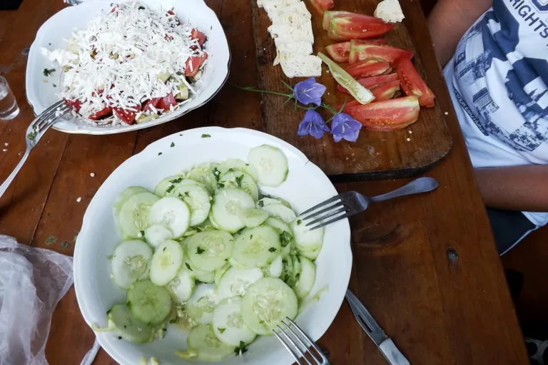 Mevsim Salatası tarifi