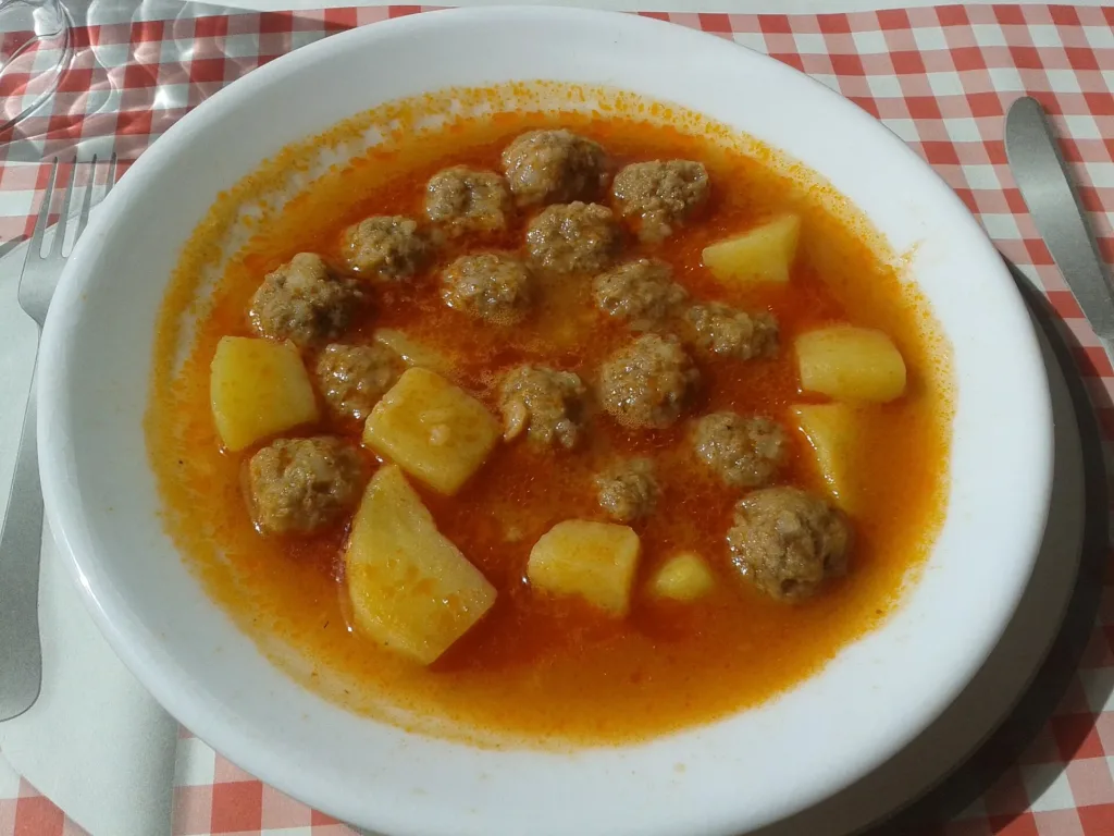 Sulu Köfte tarifi
