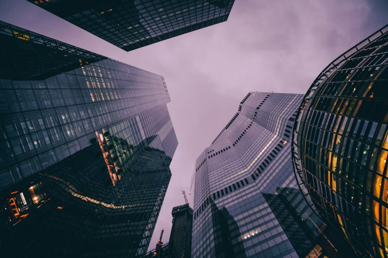 Marsh, Londra Sigorta Piyasası İçin Yapay Zekâ Destekli Broker WorkBench Platformunu Başlattı