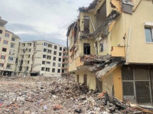 Deprem Sonrası Bina Hasar Tespiti Nasıl Sorgulanır? Az Hasarlı, Orta Hasarlı ve İtiraz Rehberi