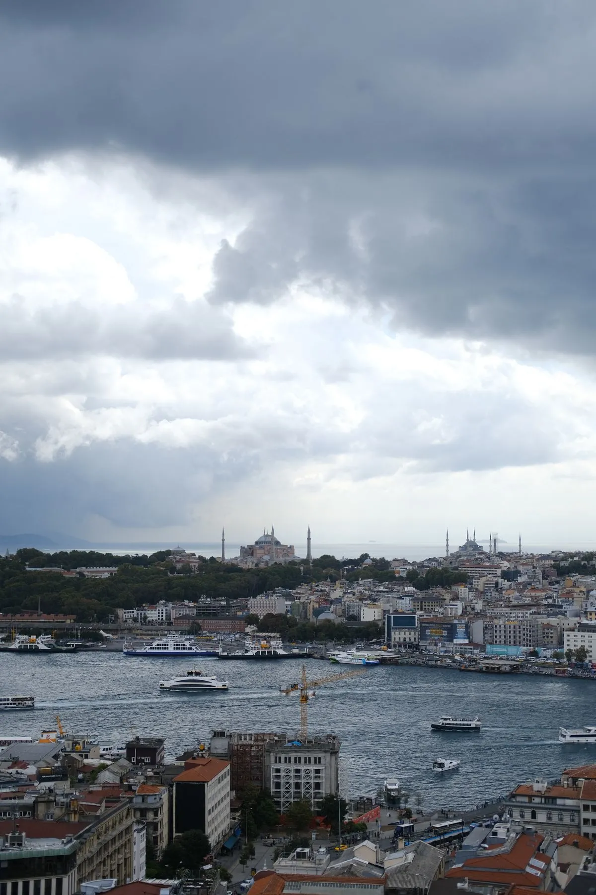İstanbul üzerinde yağmur bulutları; MGM radar görüntüleri rehberi