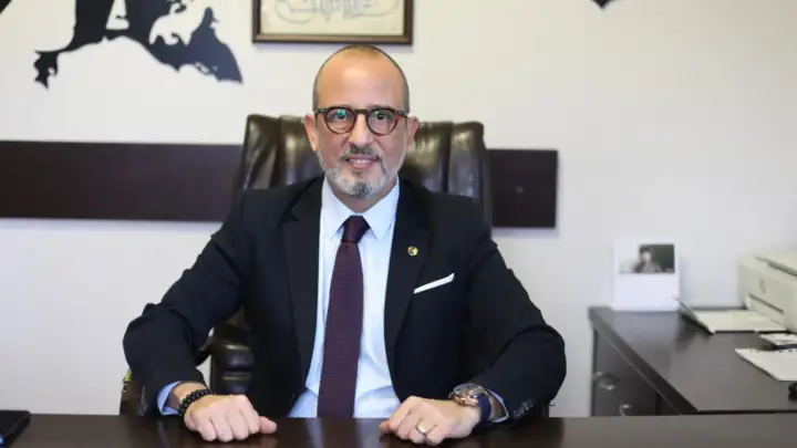 İTO Sigortacılık Meslek Komitesi seçimlerini Lila Liste ile yeniden kazanan Özgür Yılmaz çalışma masasında
