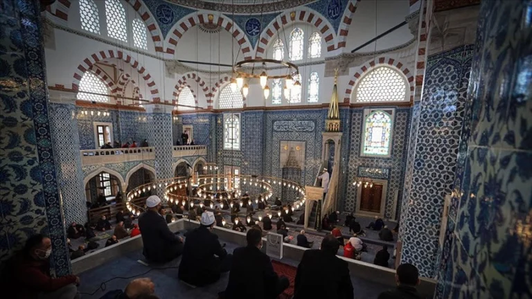 20 Şubat Cuma Hutbesi Konusu ve PDF Metni | Diyanet Bu Haftaki Cuma Hutbesini Yayınladı: Ramazan, Cami ve Hayat
