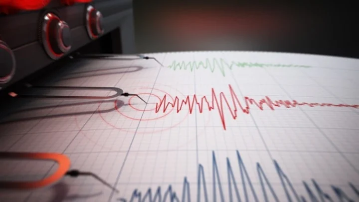 26 Aralık 2025 Güncel Deprem Listesi: Türkiye’de Bugün Nerelerde Deprem Oldu?