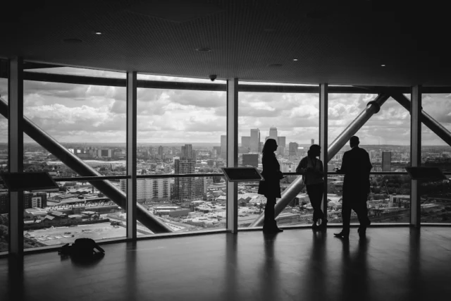 Uluslararası sigorta brokerliği ve iş görüşmesi
