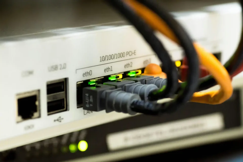Wi-Fi hızını artırmanın basit ve ücretsiz yöntemleri nelerdir?