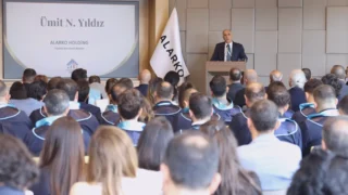 Alarko MBA Programı mezuniyet töreninde 25 kişi diploma aldı