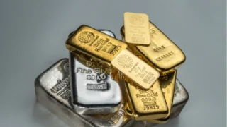 Altın Fed sonrası geriledi, gümüş ise rekor kırdı