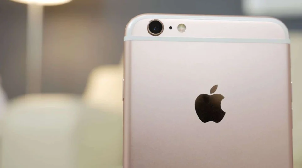 Apple’s iPhone 6s Now Classified as a Vintage Product