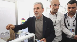 Aykut Kocaman’dan Fenerbahçe’de birlik ve kutuplaşma mesajı