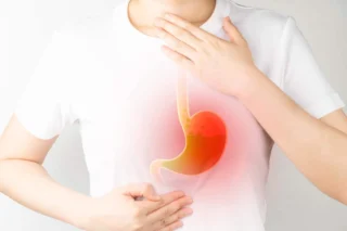 Mide Bulantısı ve Kusma Nedir? Mide Bulantısı ve Kusmaya Ne İyi Gelir?