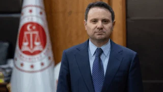 Bakan Gürlek, İsrail’e tepki gösterdi: Yasa dışı yerleşimlere onay verilemez