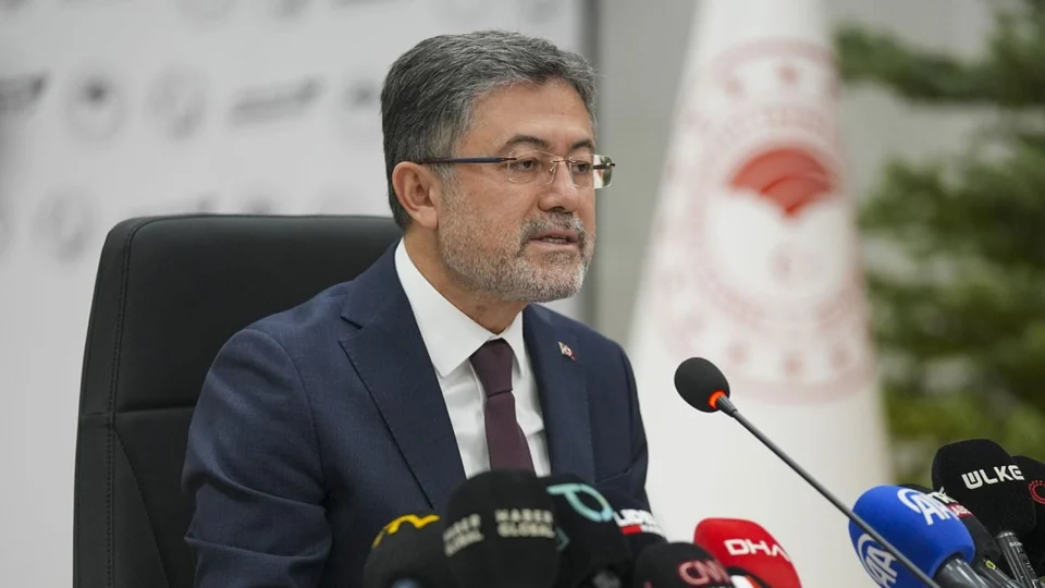 Bakan Yumaklı sel mağduru üreticilere destek verdi