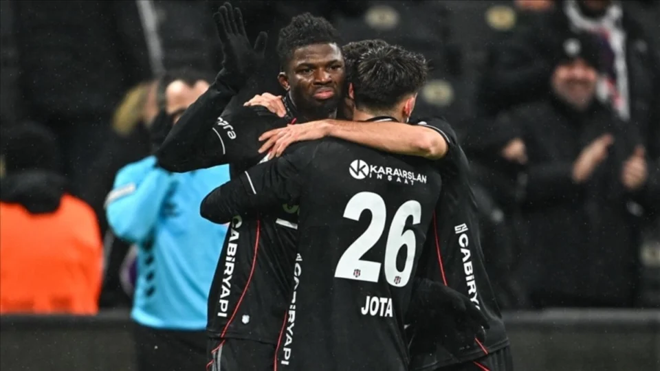 Beşiktaş, Süper Lig’de Eyüpspor karşısında sahaya çıkıyor