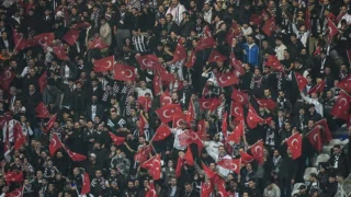 Beşiktaş Taraftarından Eyüpspor Maçında Transfer Tepkisi