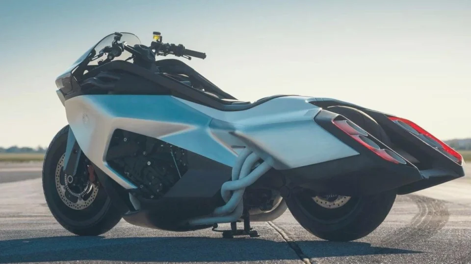 BMW Vision K18 konsepti tanıtıldı