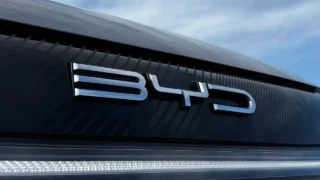 BYD ve Tesla’nın Batarya Teknolojileri: Karşılaştırmalı Analiz