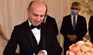 Cevat Kaya kimdir?