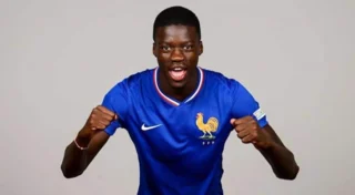 Chelsea Secures Mamadou Sarr from Strasbourg