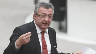 CHP Genel Merkezi’nin tahliyesi için emniyete talimat verildi, milletvekilleri kurultay çağrısı yaptı