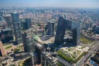 Çin Hakkında Bilgiler; Çin Bayrağı Anlamı, 2025 Nüfusu, Başkenti, Para Birimi Ve Saat Farkı