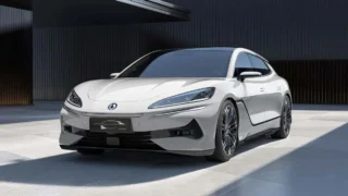 Denza Z9 GT: Yeni Nesil Süper Wagon