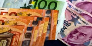 Dolar ve Euro TL Karşısında Yükselişini Sürdürüyor