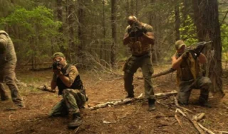 Ejderha Askerler Filmi: Konusu ve Oyuncuları Kimler?