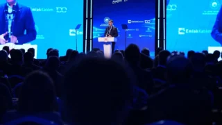 Emlak Konut’tan Yöneticiler Zirvesi: Bakan Kurum’dan Köklü Geçmiş, Güçlü Gelecek Vurgusu