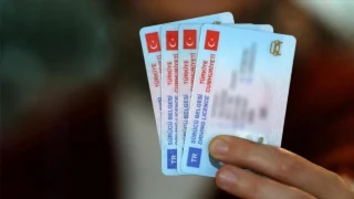 Eski Sürücü Belgelerinin Yenilenmesi: Son Tarih ve Ücretler
