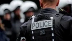 Evacuation at Paris Courthouse Following Bomb Threat