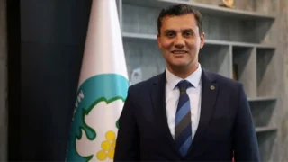 Ferdi Zeyrek Kimdir?