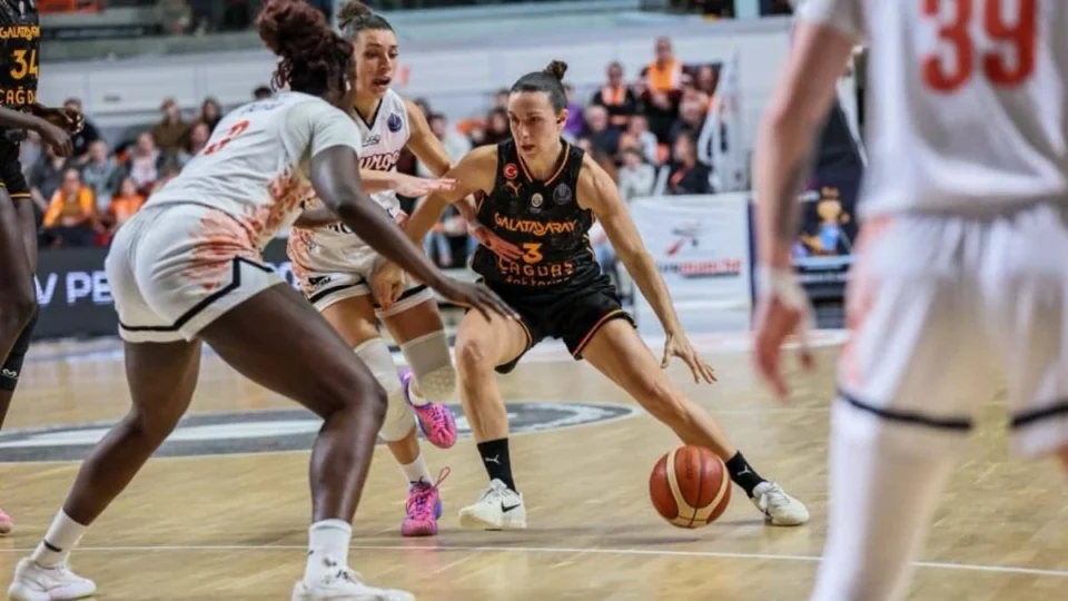 Galatasaray, Tango Bourges Basket karşısında üstün oyunla galip geldi