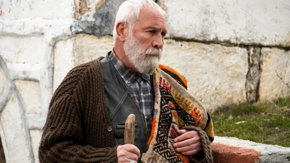 Gönül Dağı 204. Bölüm Fragmanı: Hüseyin’in Yeni Ağıtı ve Kasabanın Uzaylı Sınavı