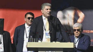 Hakan Safi Seçim Sonrası Sonuçları Kabul Edip Rakibini Tebrik Etti