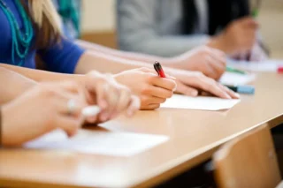 İBB BURS BAŞVURU TAKVİMİ 2025-2026 || Tarih belli oldu! İBB burs başvurusu ne zaman alınacak? 2025-2026 İBB burs başvuru tarihleri
