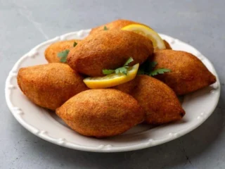 Ispanaklı İçli Köfte Tarifi ve Malzemeleri