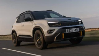 Jeep Avenger Kasım Kampanyası: Elektrikli ve Hibrit SUV Dünyasında Büyük Fırsat