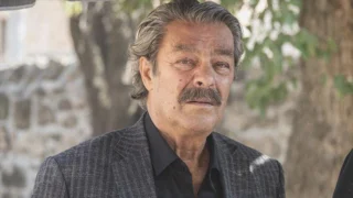 Kadir İnanır entübe edildi
