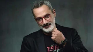 Kamil Güler, İnci Taneleri Dizisinde Koray Rolüyle Sahnede