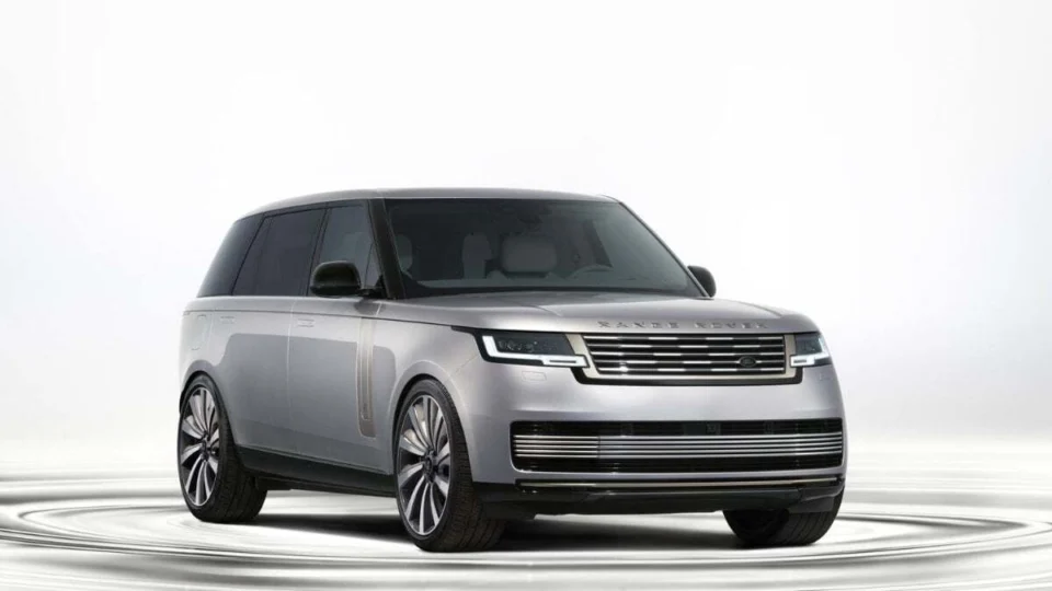 Land Rover, yeni Range Rover SV Ultra modelini duyurdu