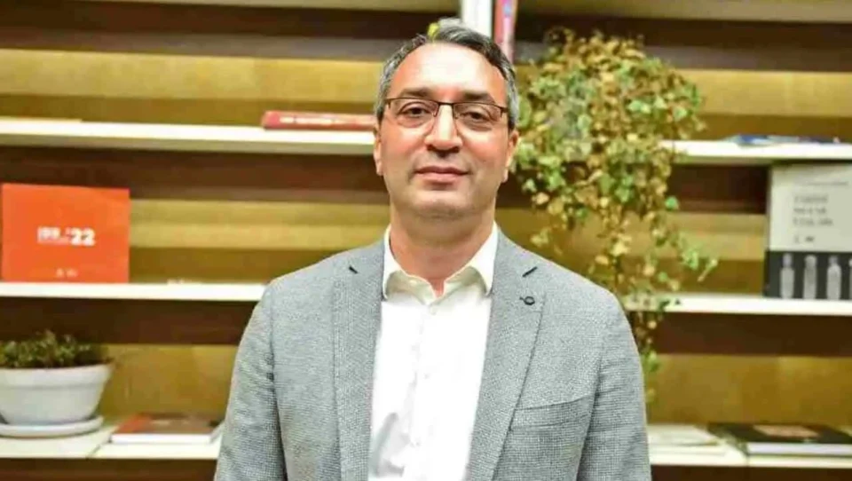 Mahir Polat Kimdir? İBB Genel Sekreter Yardımcısı Hakkında Detaylar