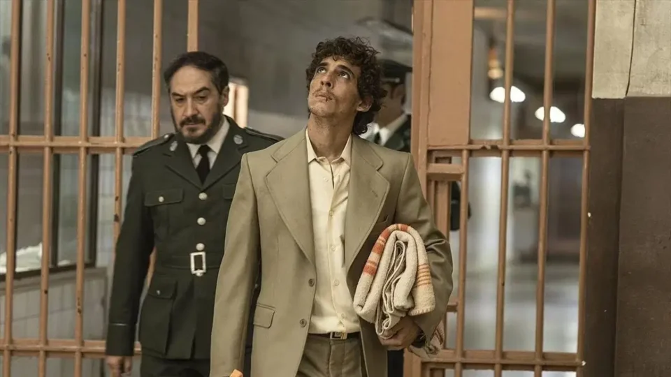 Mahkum 77 filminin konusu nedir, oyuncuları kimlerdir?