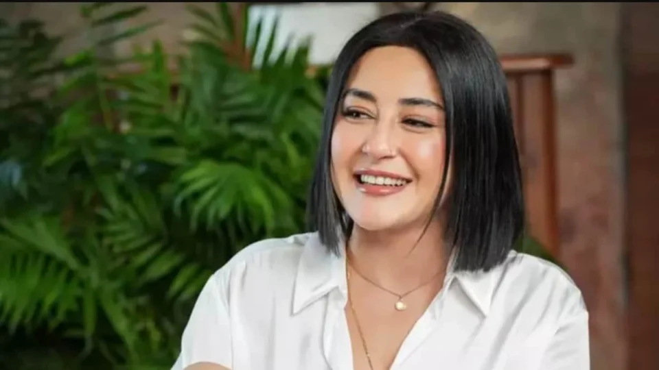 Melek Mosso Kıbrıs Konserinde Fenalaştı ve Sağlık Durumu Hakkında Açıklama Yaptı