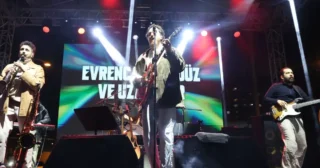 Nilüfer Genç Caz Konserleri Evrencan Gündüz’ün Enerjik Performansıyla Sona Erdi