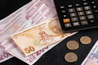 Nisan ayı burs paraları yattı mı? İOKBS (PYBS) bursa parası ödeme takvimi Nisan 2025!
