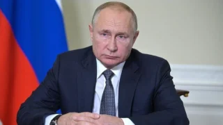 Operation Spider Web: A Strategic Ukrainian Assault on Russian Air Bases