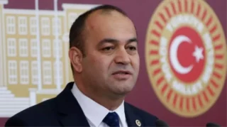 Özgür Karabat Kimdir? Hayatı ve Kariyeri