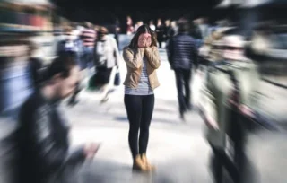 Panik Atak Nedir, Panik Atak Belirtileri Nelerdir?