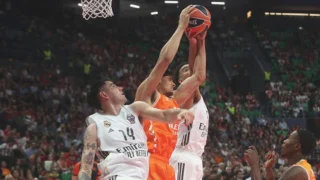 Real Madrid, Valencia Basket’i 105-90 yenerek EuroLeague finalinde Olympiakos’un rakibi oldu